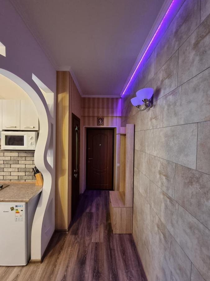 Petropavlivska Apartment Тиха Вуличка В Центрі Старого Міста 카미야네치포딜시키 외부 사진