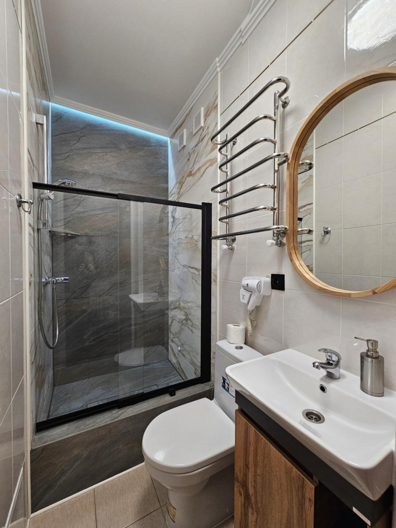 Petropavlivska Apartment Тиха Вуличка В Центрі Старого Міста 카미야네치포딜시키 외부 사진